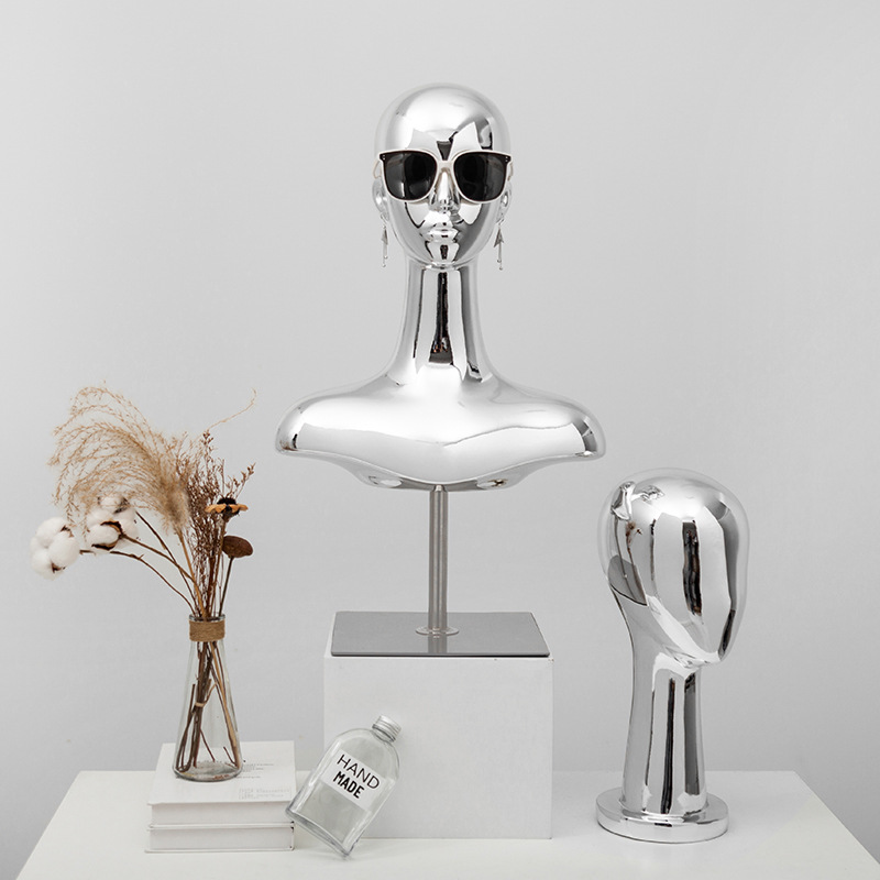 Clothing Store Mannequin Head  - Body Jewelry In Store recension och pris
