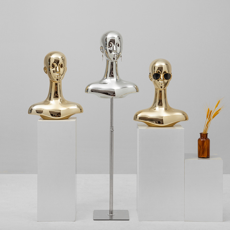Clothing Store Mannequin Head  - Body Jewelry In Store recension och pris