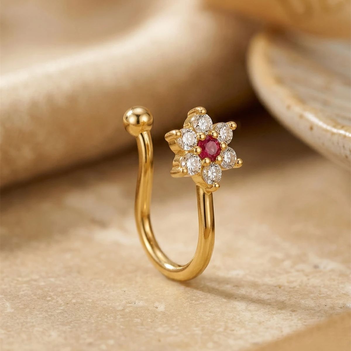 1PC Flower Shaped No Piercing  - Body Jewelry On Sale recension och pris