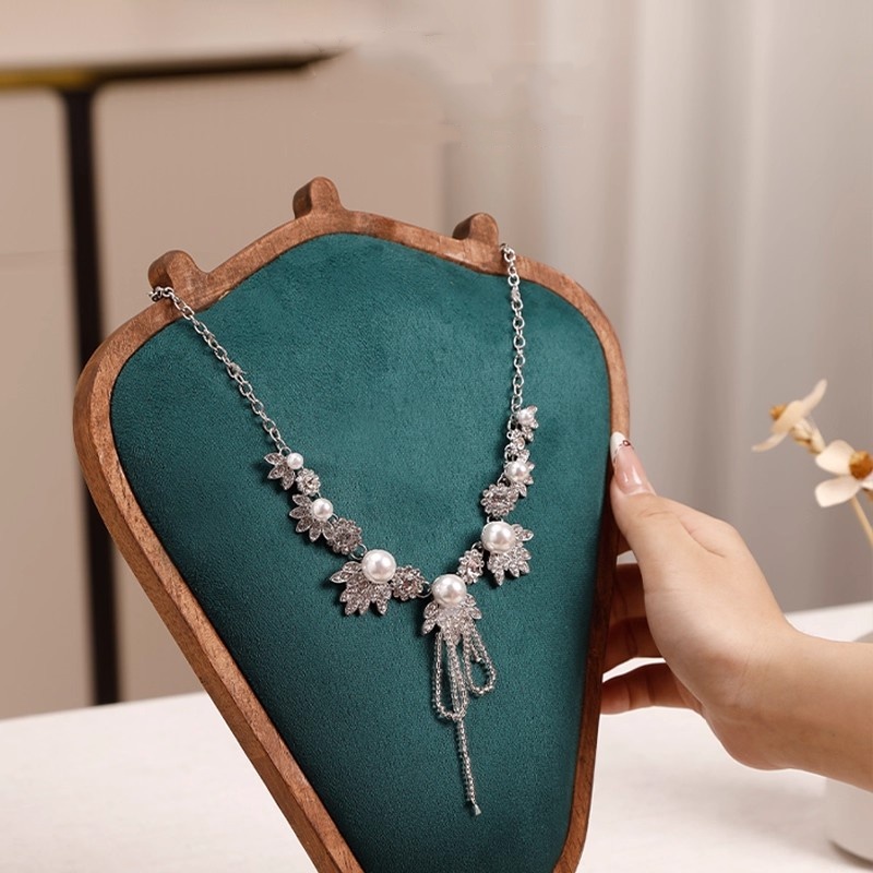 Body Wood Necklace Display Sta - Body Jewelry In Store recension och pris